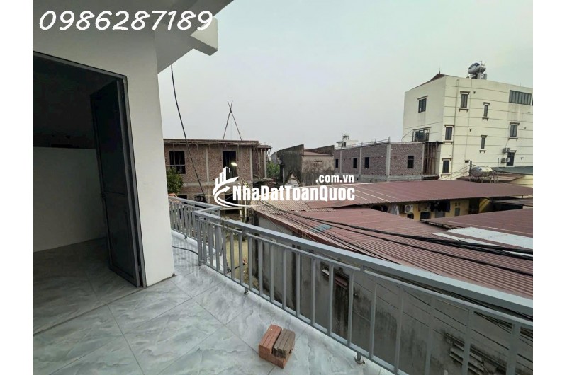 CẦN TÌM CHỦ NHÂN CHO LÔ ĐẤT MẶT PHỐ - TẶNG THÊM NHÀ 3 TẦNG TẠI VIỆT YÊN, BẮC GIANG
